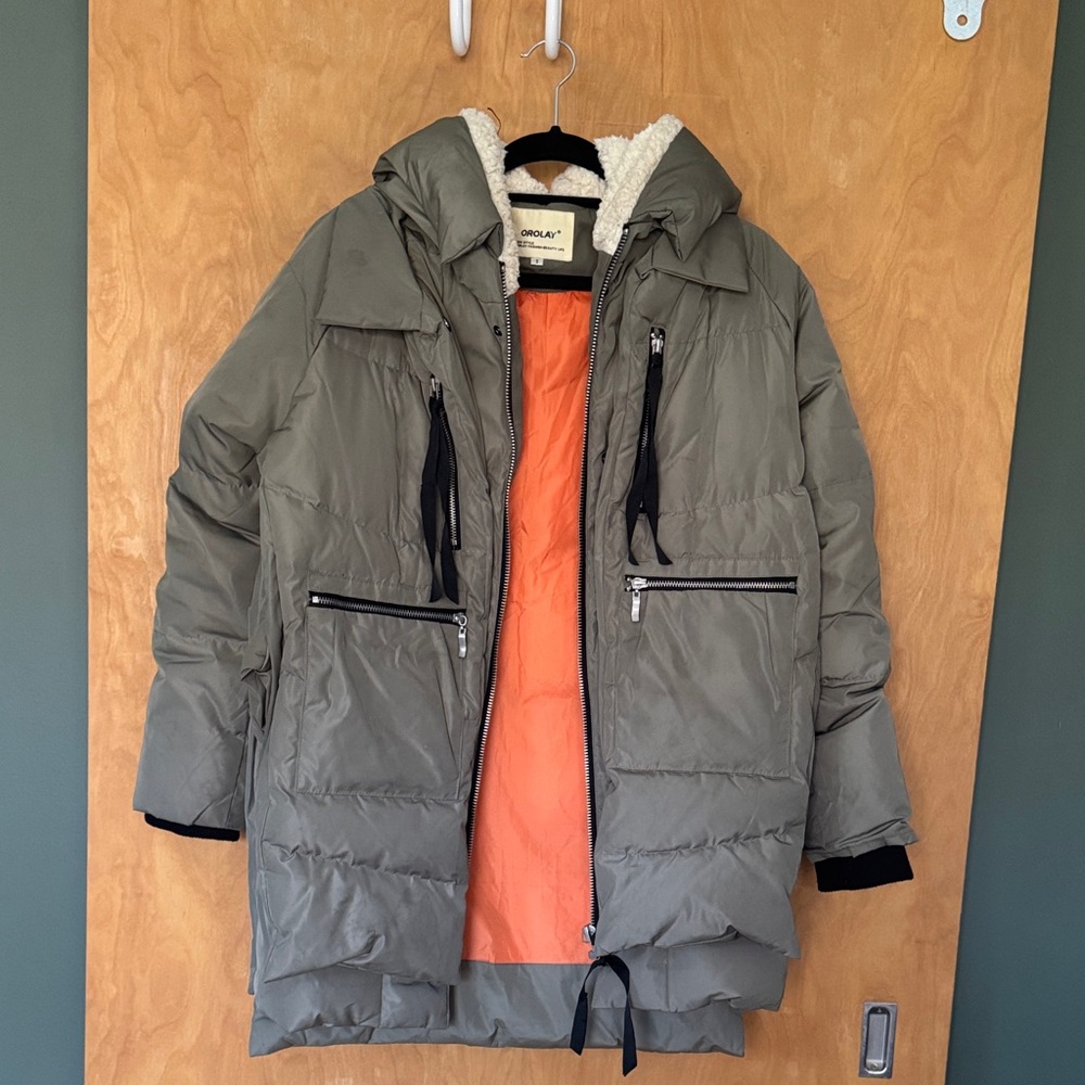 092 Universe® Hooded Down Puffer Jacket by OROLAY